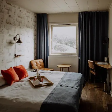 Bakkalandet Hotel *