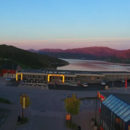 Bakkalandet 호텔 Kolvereid